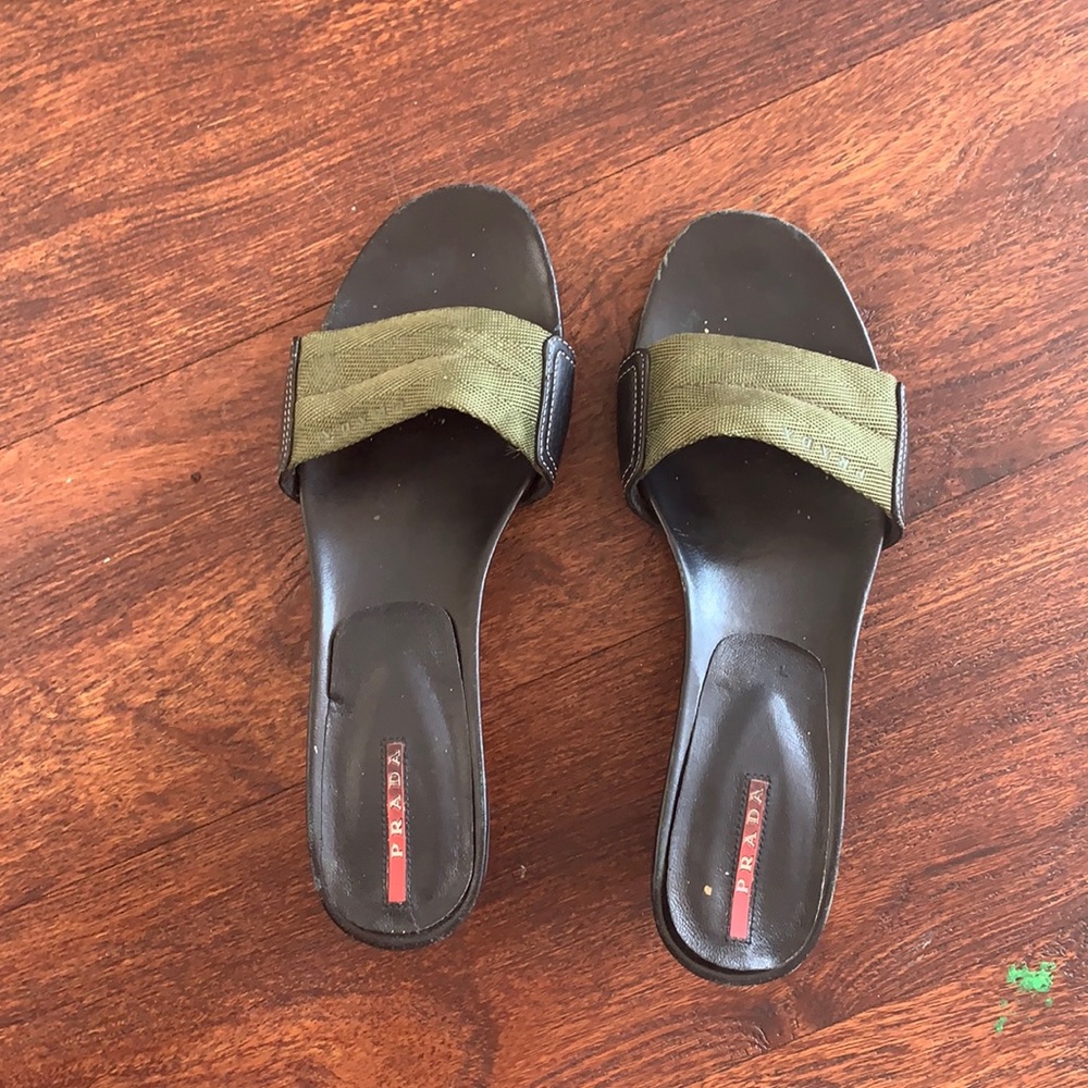 Prada slides